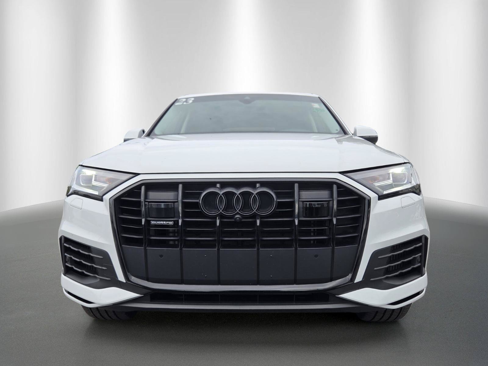Used 2023 Audi Q7 3.0T Premium Plus AWD/4WD image 2