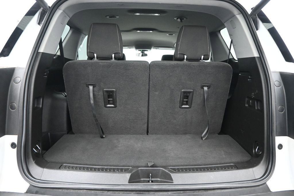 Used 2021 GMC Acadia SLE w/ Driver Convenience Package FWD image 29