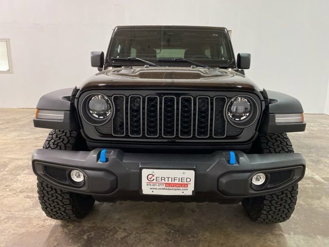 Used 2025 Jeep Wrangler Unlimited Rubicon 4xe w/ Convenience Group image 8