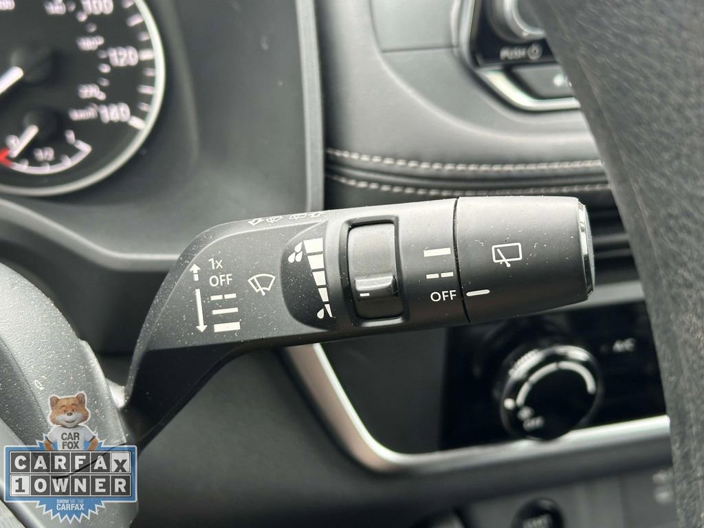 Used 2025 Nissan Rogue S image 25