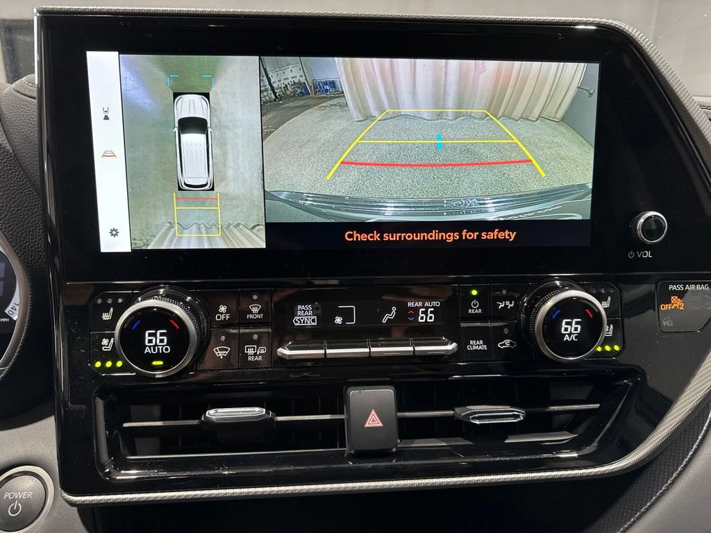 Certified 2026 Toyota Highlander Platinum AWD/4WD image 10