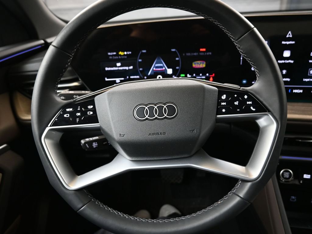 Certified 2025 Audi Q5 Premium Plus w/ Premium Plus image 24