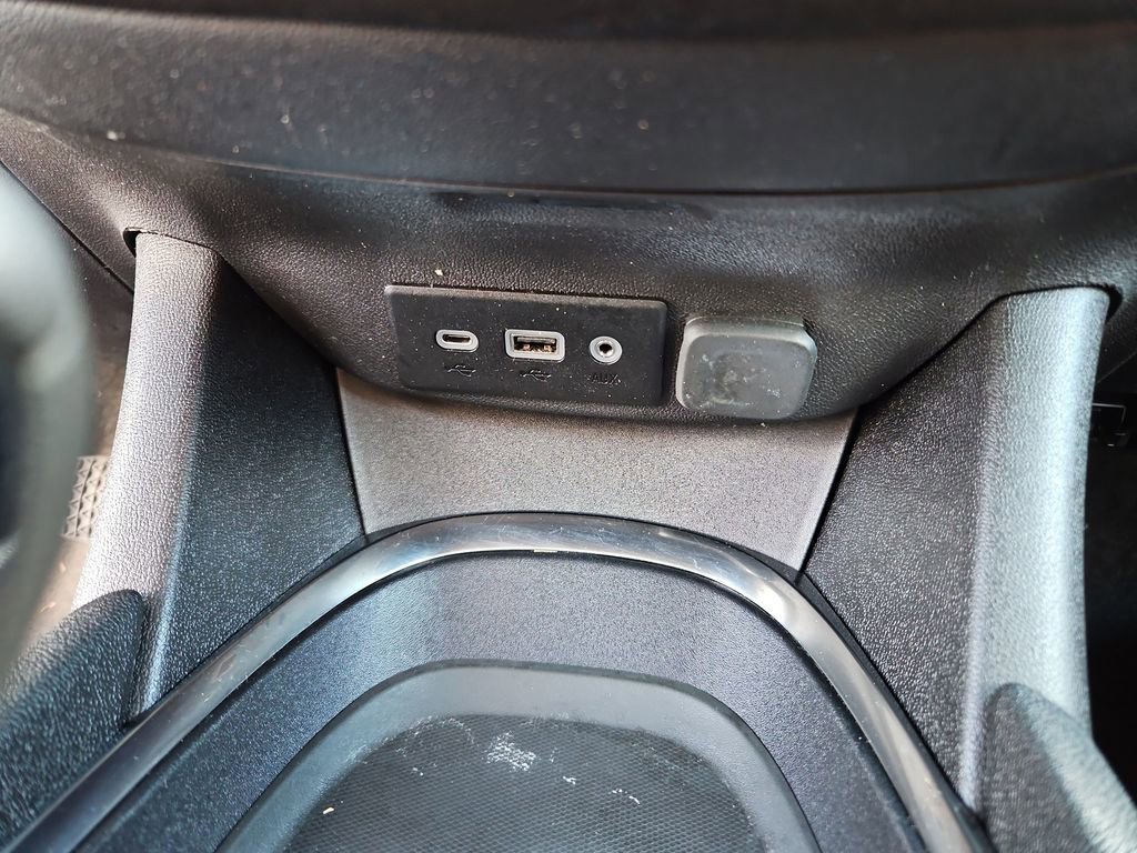 Used 2024 Chevrolet Malibu LT image 21