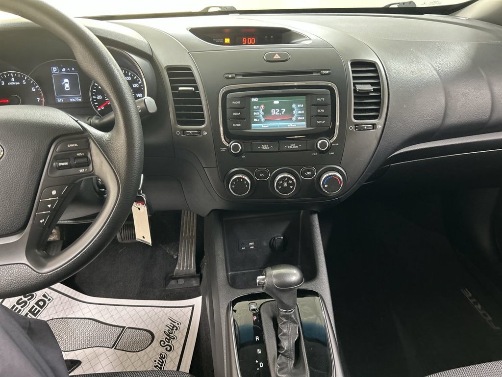 Used 2018 Kia Forte LX w/ LX Rear Camera Package FWD image 18