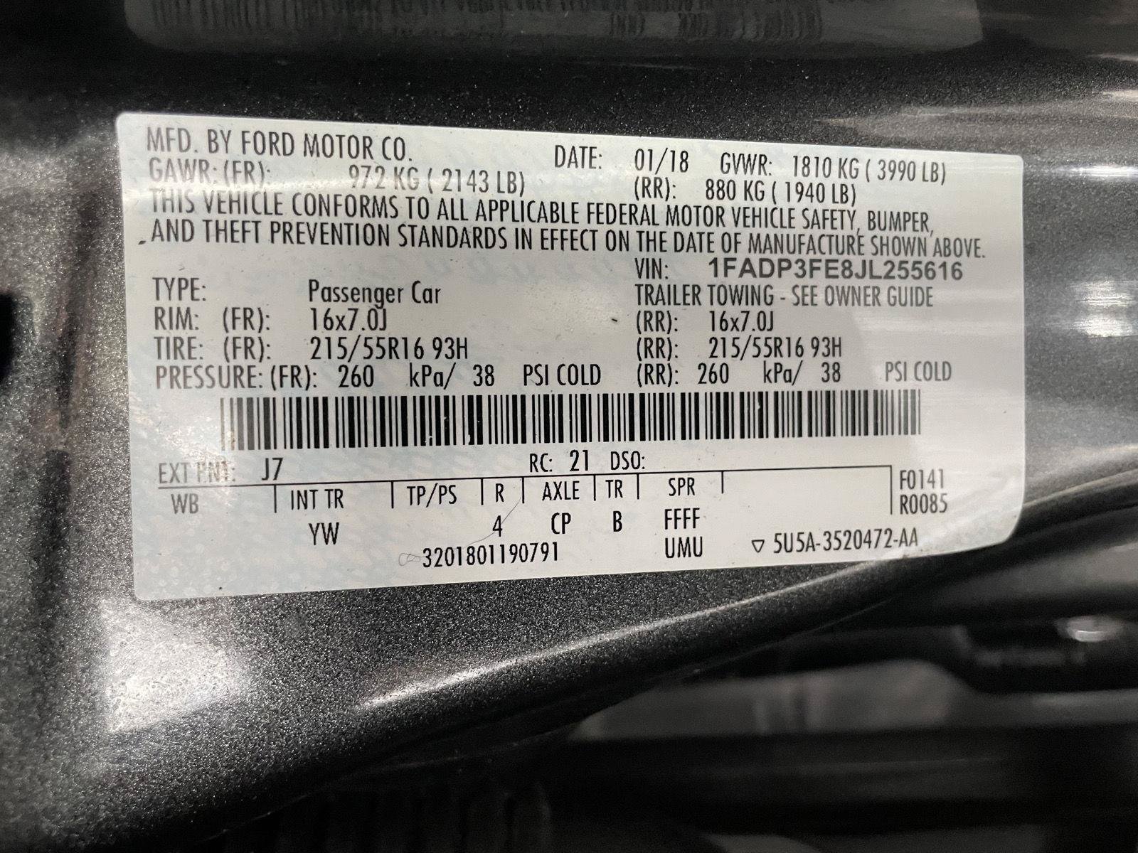 Certified 2018 Ford Focus SE FWD image 33