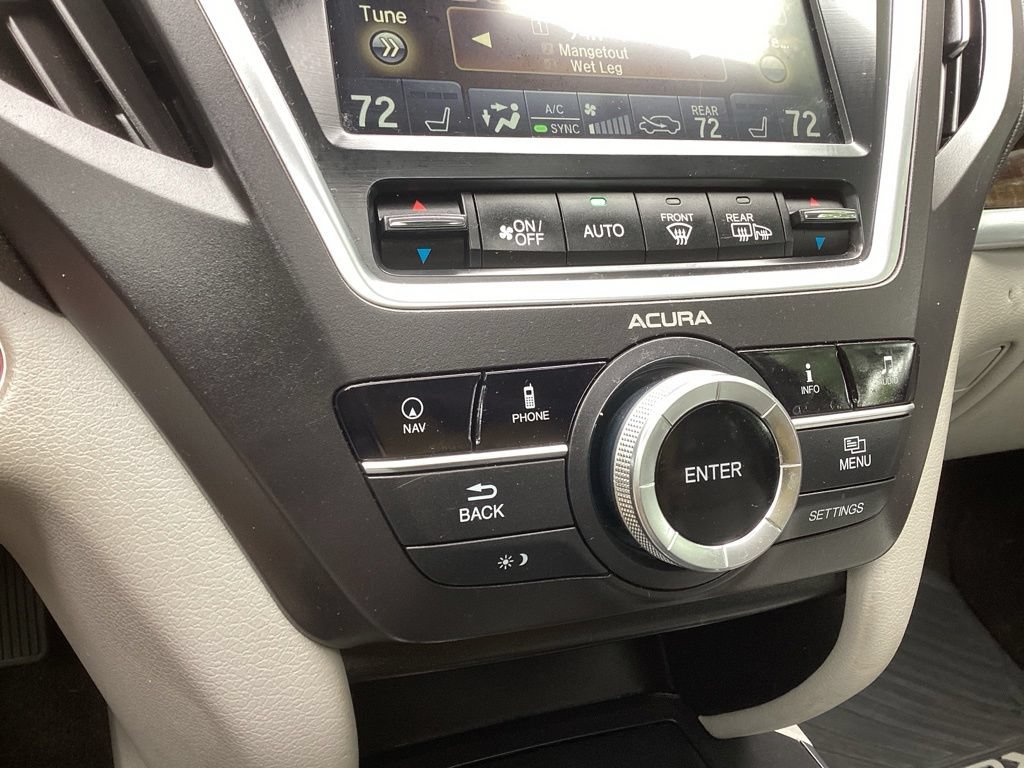 Used 2017 Acura MDX SH-AWD w/ Technology Package image 16