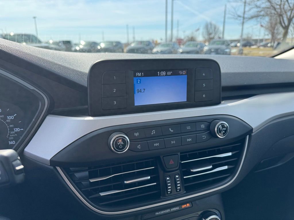 Certified 2022 Ford Escape S image 22