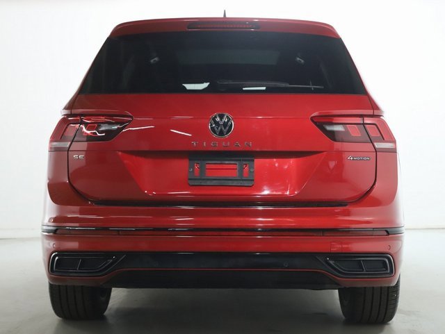 Used 2024 Volkswagen Tiguan SE R-Line image 44