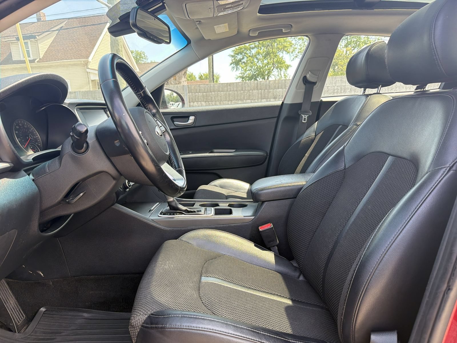 Used 2019 Kia Optima S w/ S Panoramic Sunroof Package FWD image 11