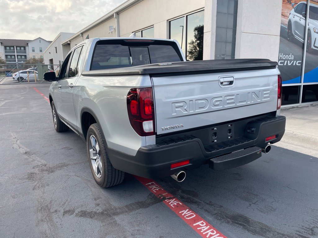 Used 2025 Honda Ridgeline RTL image 2