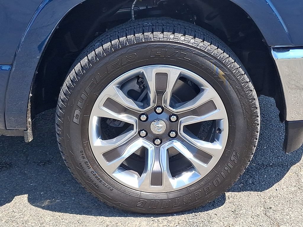 Used 2023 RAM 1500 Limited AWD/4WD image 11