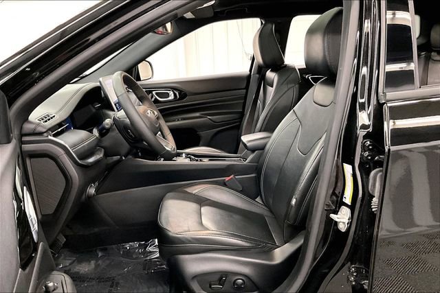 Used 2023 Jeep Compass High Altitude image 23