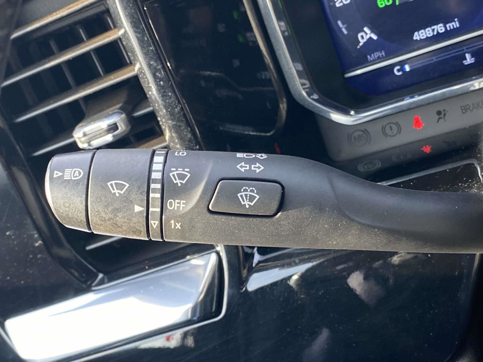 Used 2024 Chevrolet Silverado 2500 High Country image 24