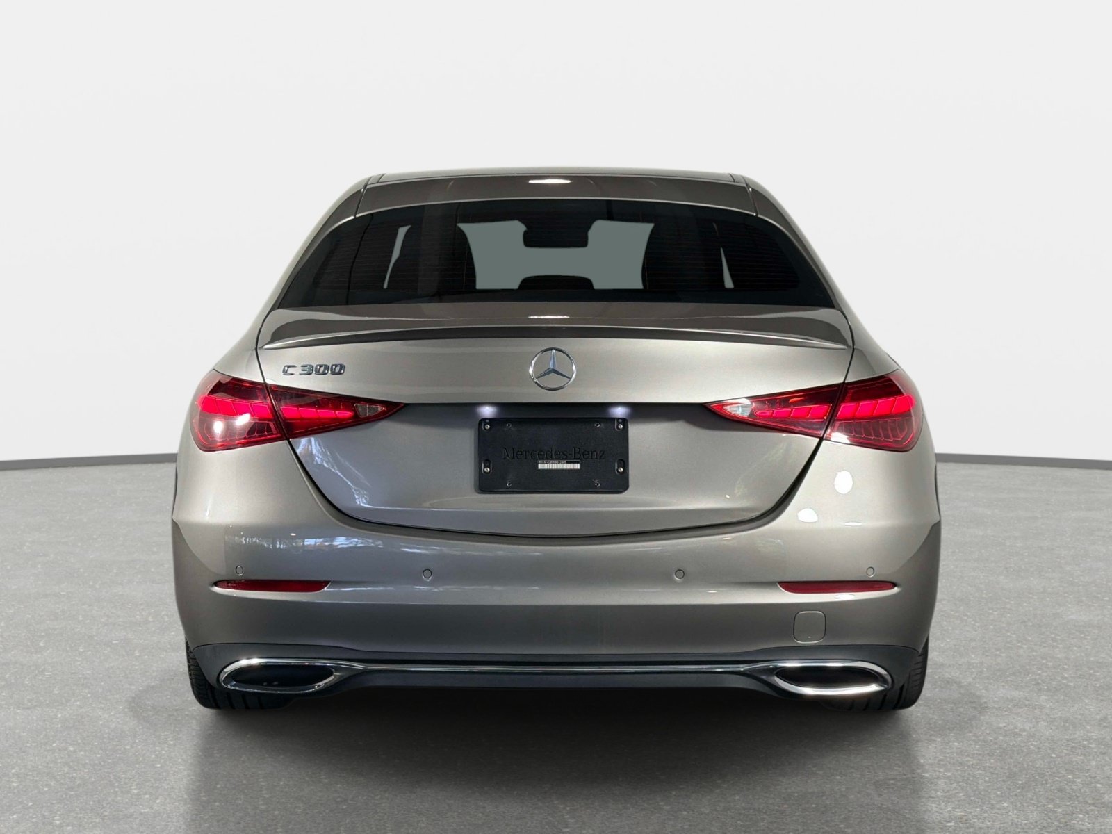 Used 2022 Mercedes-Benz C 300 Sedan image 4