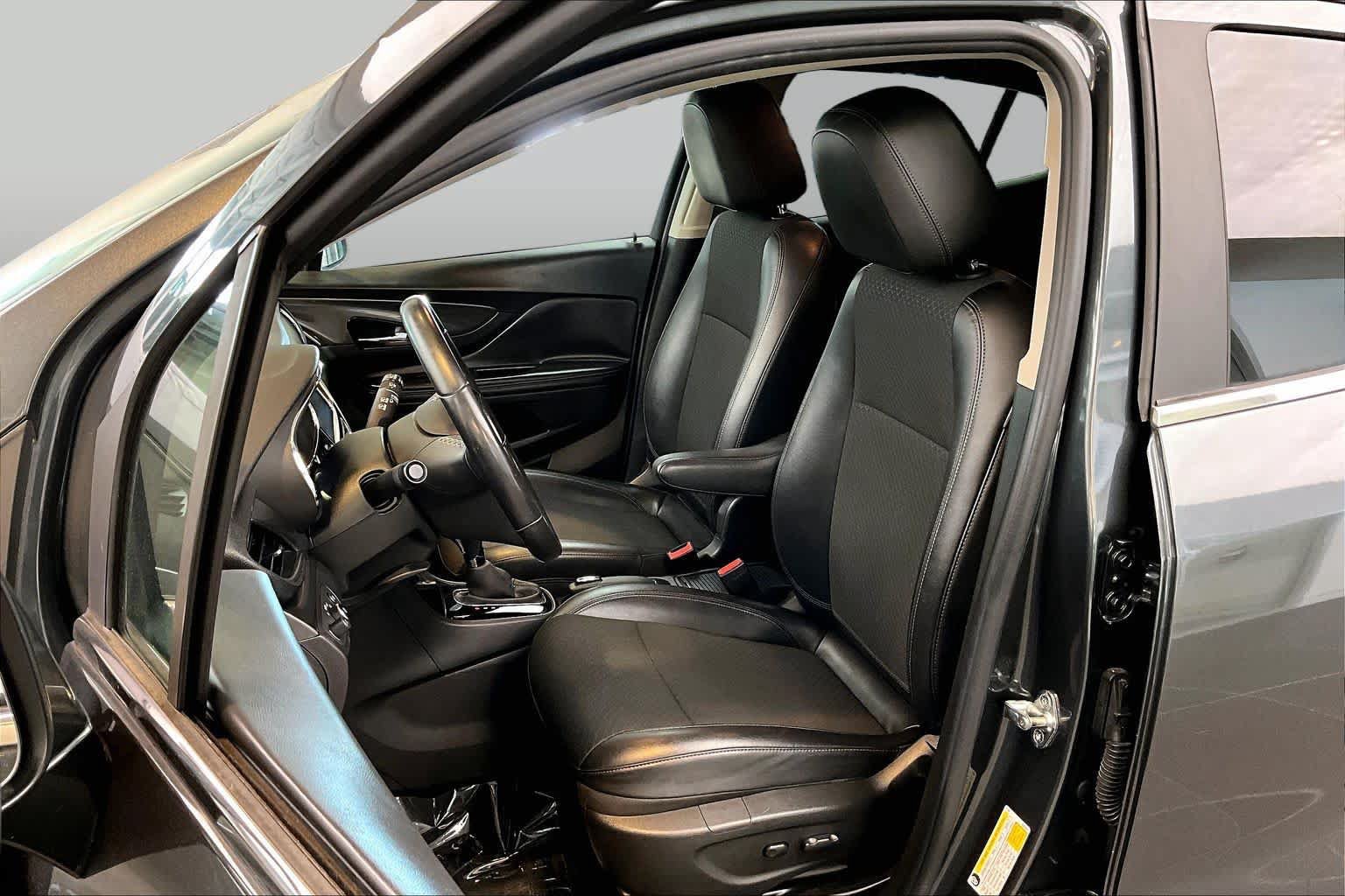 Used 2018 Buick Encore Preferred FWD image 7