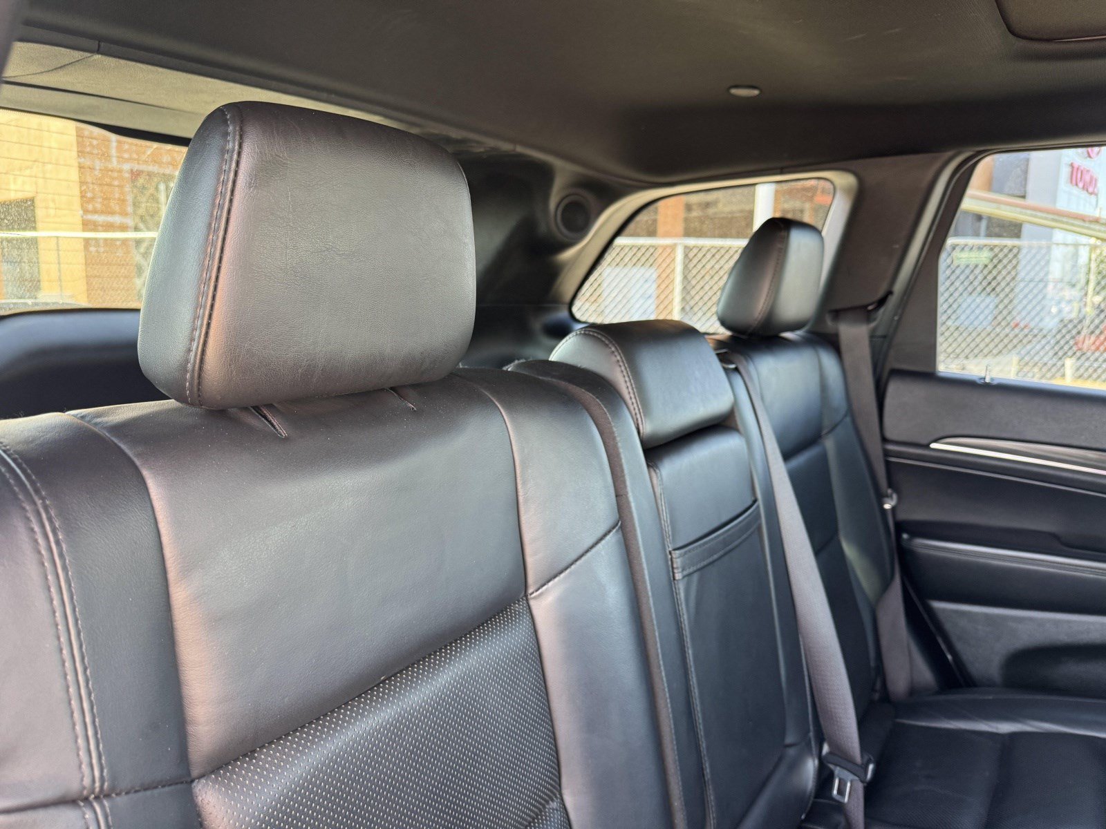Used 2019 Jeep Grand Cherokee Limited w/ Luxury Group II AWD/4WD image 28