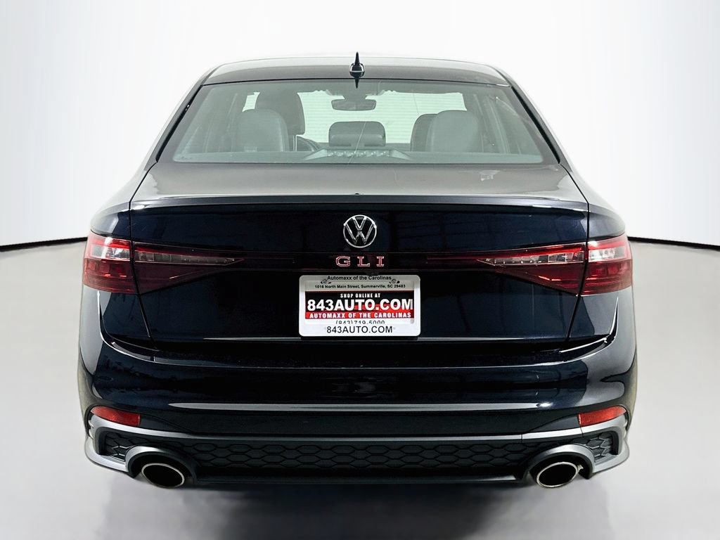 Used 2025 Volkswagen Jetta GLI Autobahn FWD image 6