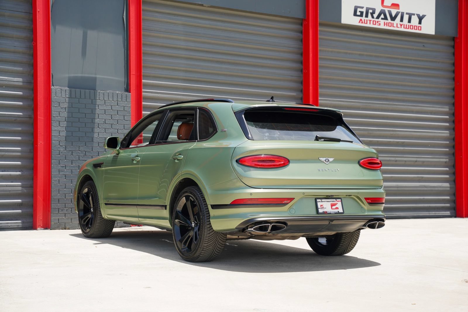 Used 2022 Bentley Bentayga AWD/4WD image 6