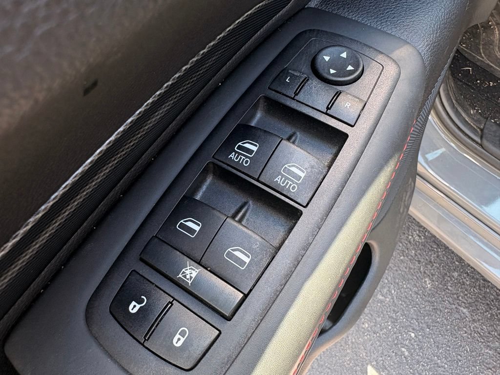 Used 2023 Dodge Durango GT RWD image 12