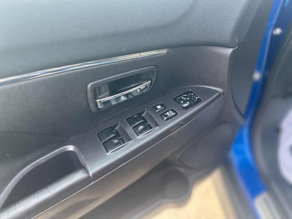 Used 2015 Mitsubishi Outlander Sport SE image 15