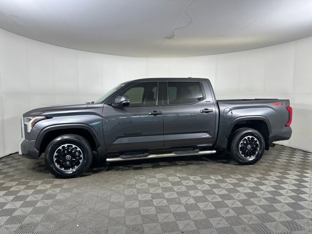 Used 2022 Toyota Tundra SR5 w/ TRD Off-Road Package image 6