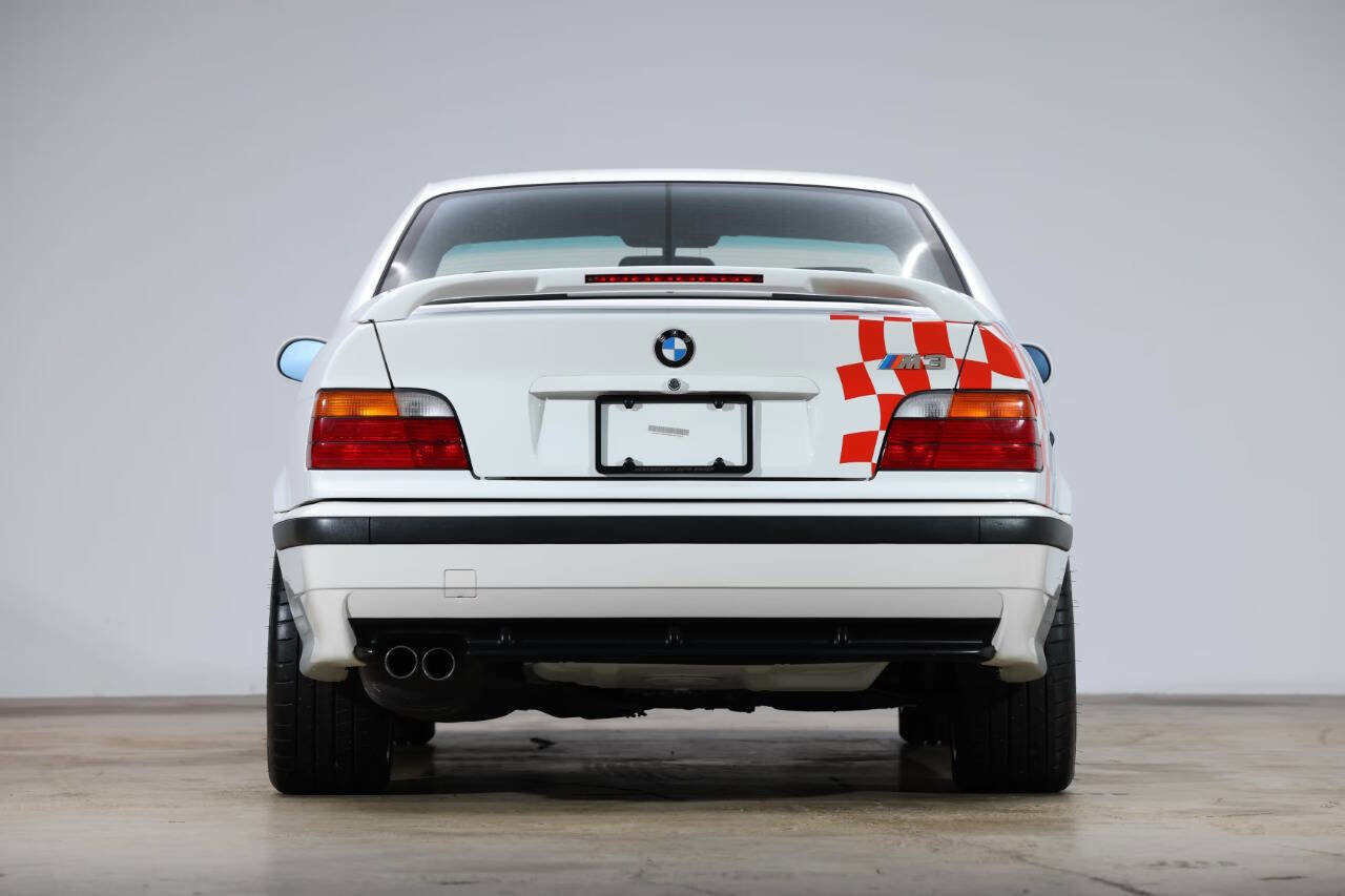 Used 1995 BMW M3 Coupe image 89