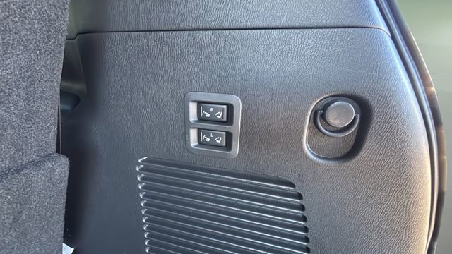 Used 2023 INFINITI QX80 Sensory w/ Cargo Package image 42
