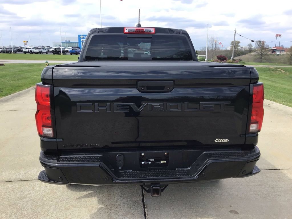 Used 2024 Chevrolet Colorado Z71 w/ Z71 Convenience Package 2 image 5