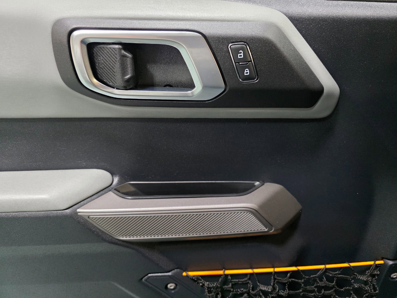 Used 2022 Ford Bronco Badlands image 17