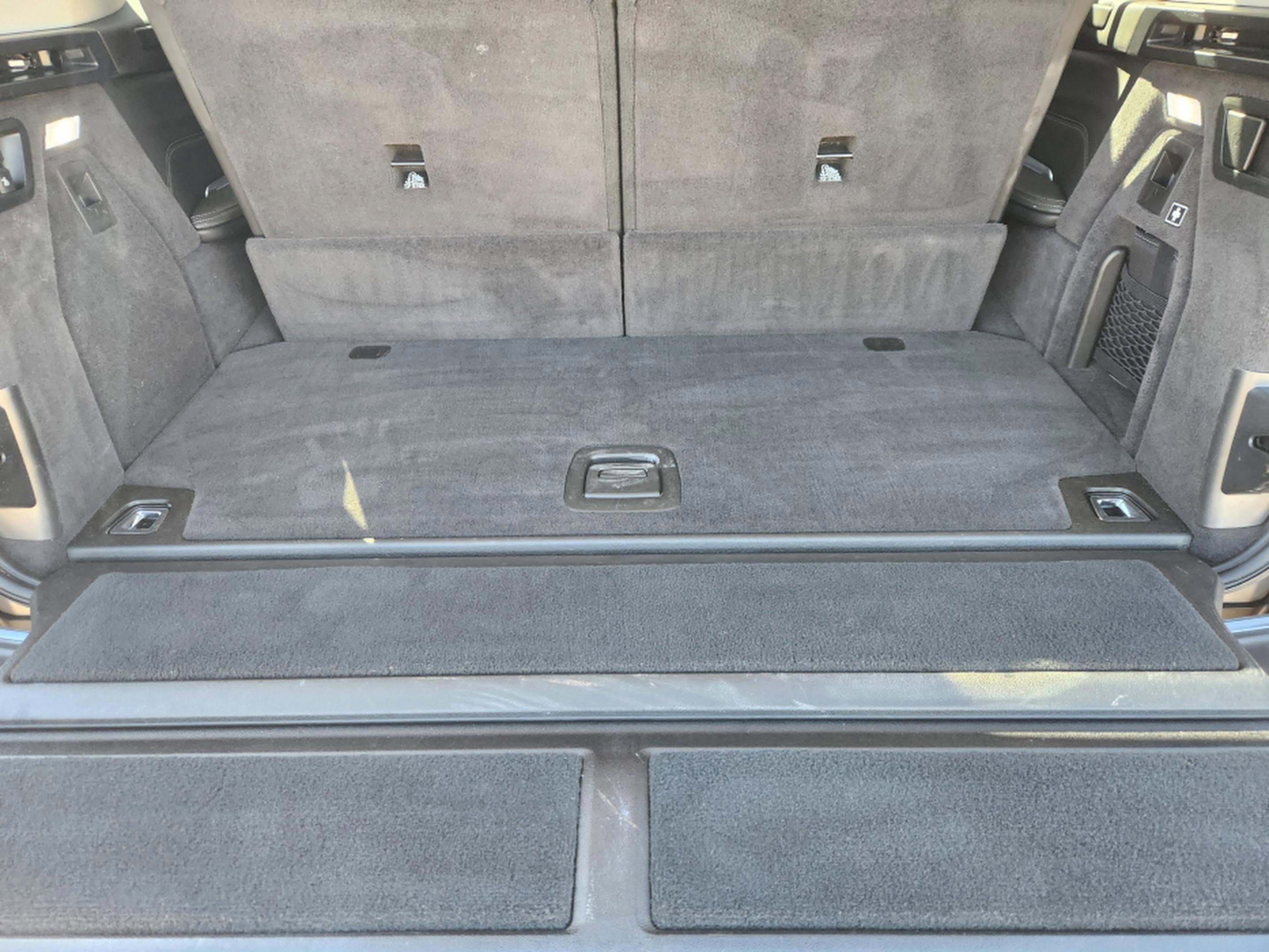 Used 2024 BMW X7 xDrive40i w/ Premium Package image 28