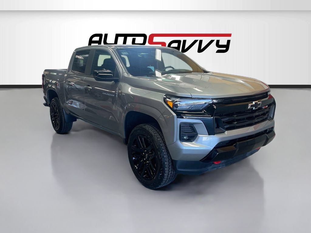 Used 2025 Chevrolet Colorado Z71 w/ Z71 Convenience Package 2 AWD/4WD image 1