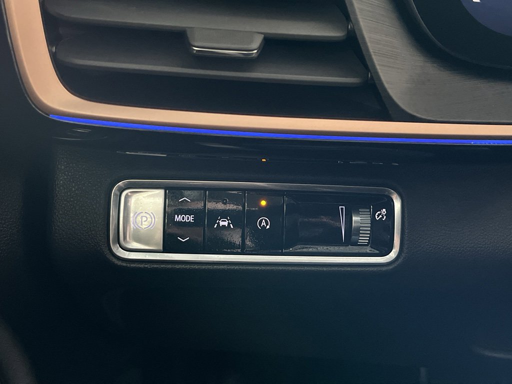 Used 2025 Buick Envision Sport Touring image 16