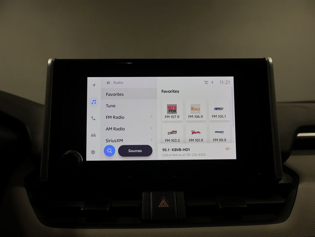 Certified 2024 Toyota RAV4 XLE w/ Convenience Package image 27