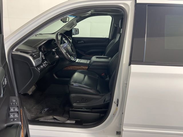 Used 2018 Chevrolet Tahoe Premier w/ RST 6.2L Performance Edition AWD/4WD image 16