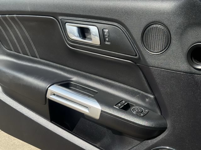 Used 2019 Ford Mustang Premium RWD image 22