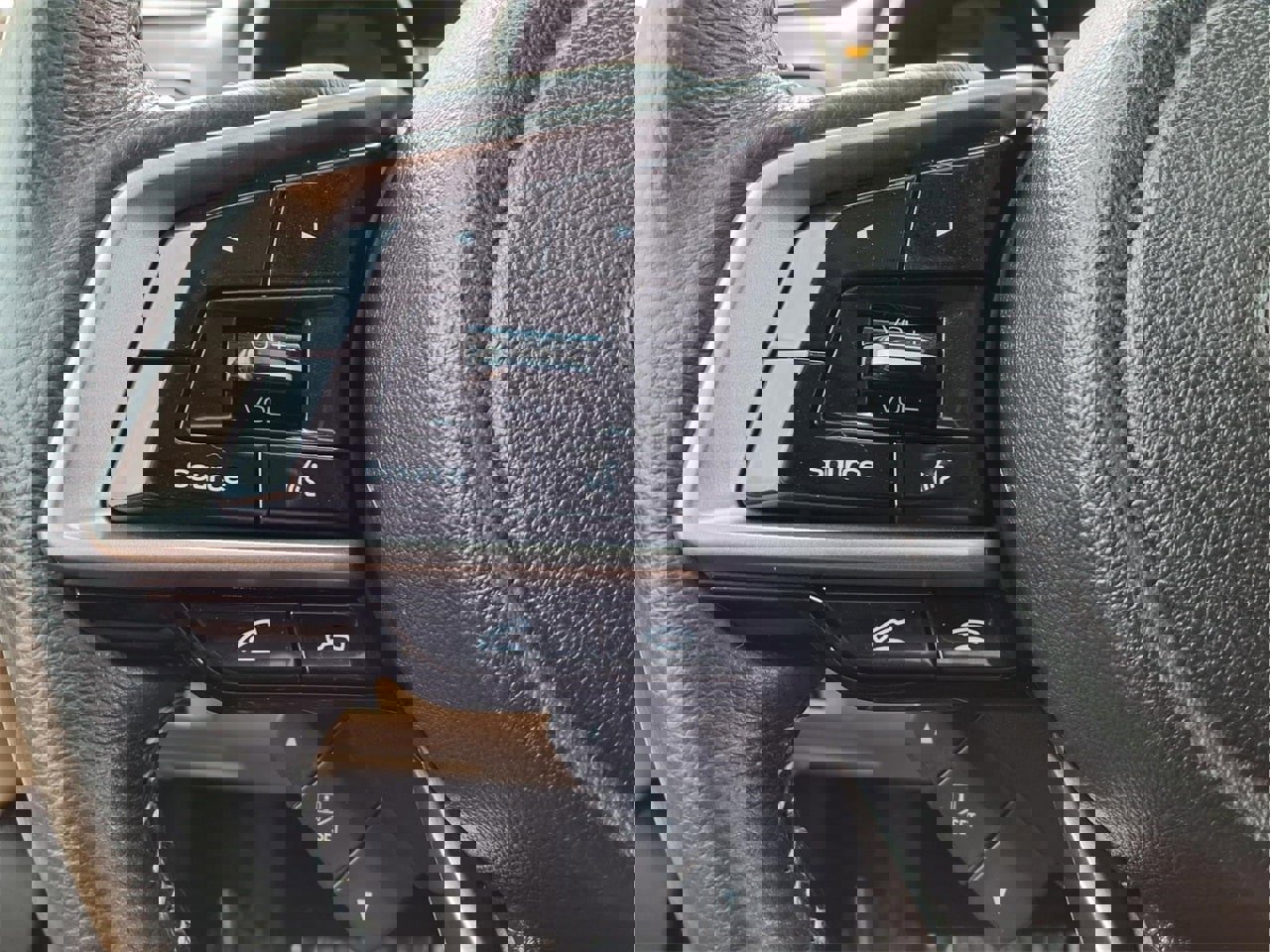 Used 2018 Subaru Outback 2.5i Limited image 28