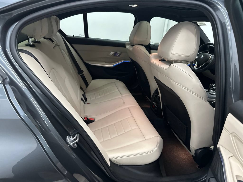Used 2019 BMW 330i Sedan w/ Convenience Package RWD image 25