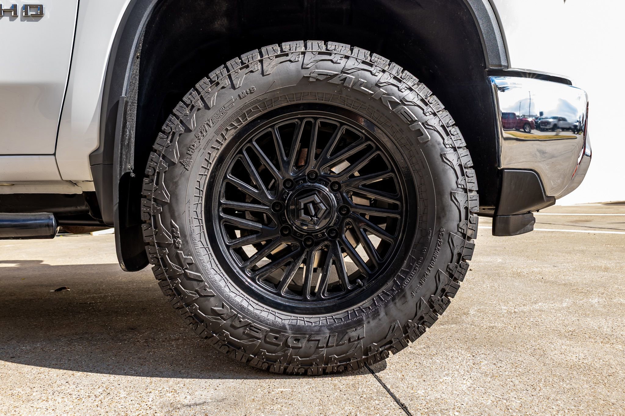 Used 2025 Chevrolet Silverado 2500 W/T w/ WT Convenience Package image 11