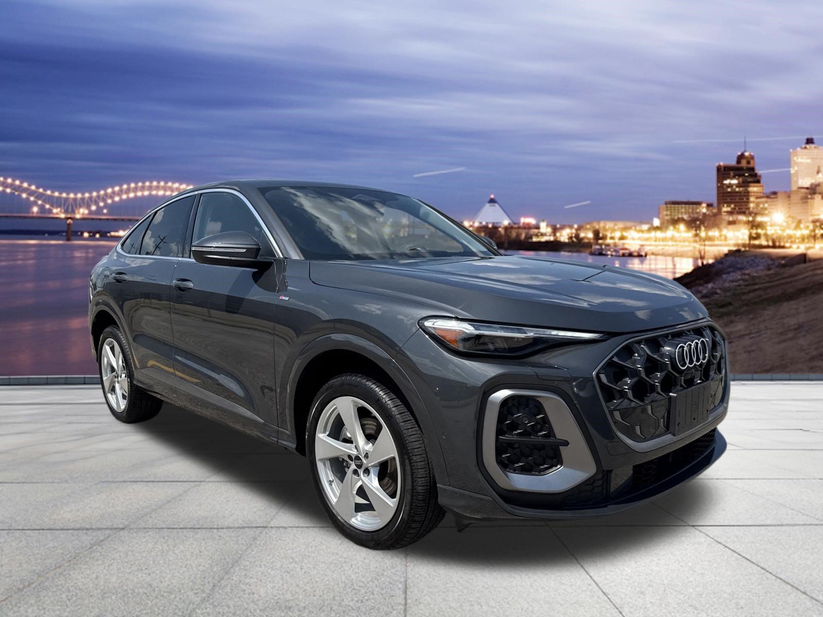 Certified 2025 Audi Q5 Premium Plus AWD/4WD image 4