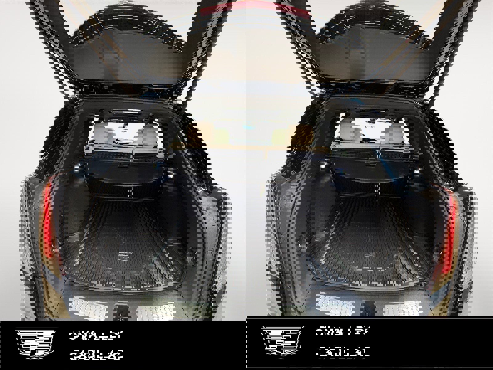 New 2026 Cadillac XT5 Sportv w/ LPO, Floor Liner Package image 12