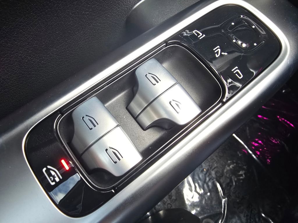 Certified 2025 Mercedes-Benz C 43 AMG 4MATIC Sedan image 26