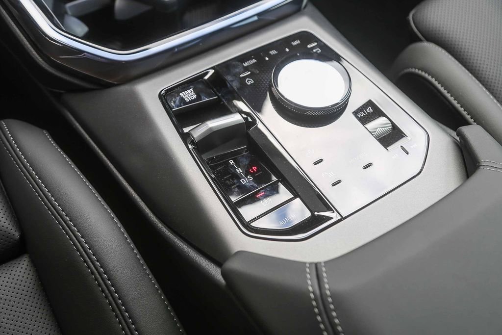 New 2026 BMW X3 xDrive30 AWD/4WD image 16