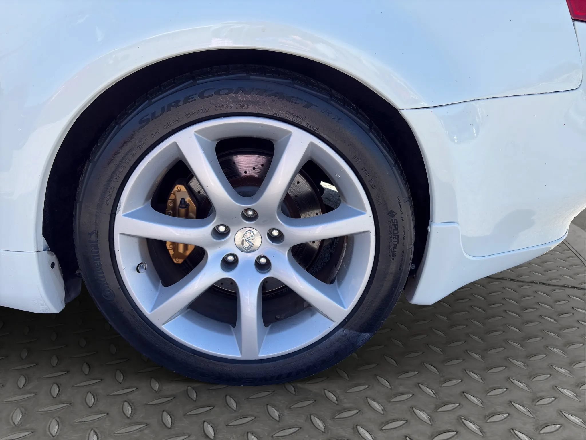 Used 2004 INFINITI G35 Coupe w/ Premium Pkg RWD image 25