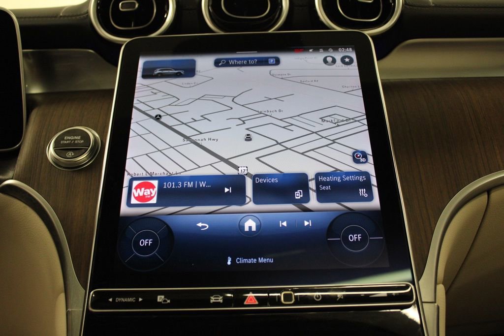 Used 2024 Mercedes-Benz GLC 300 image 23