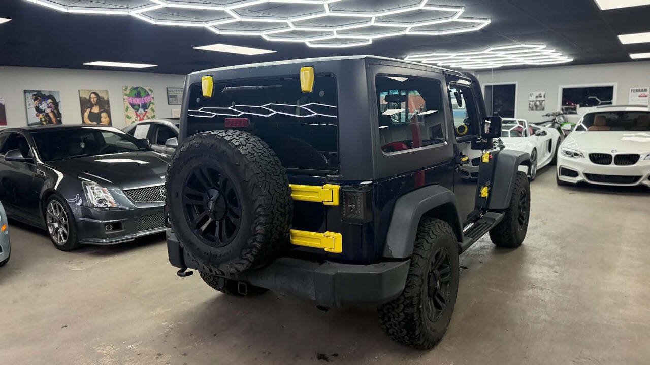 Used 2013 Jeep Wrangler Sport AWD/4WD image 5
