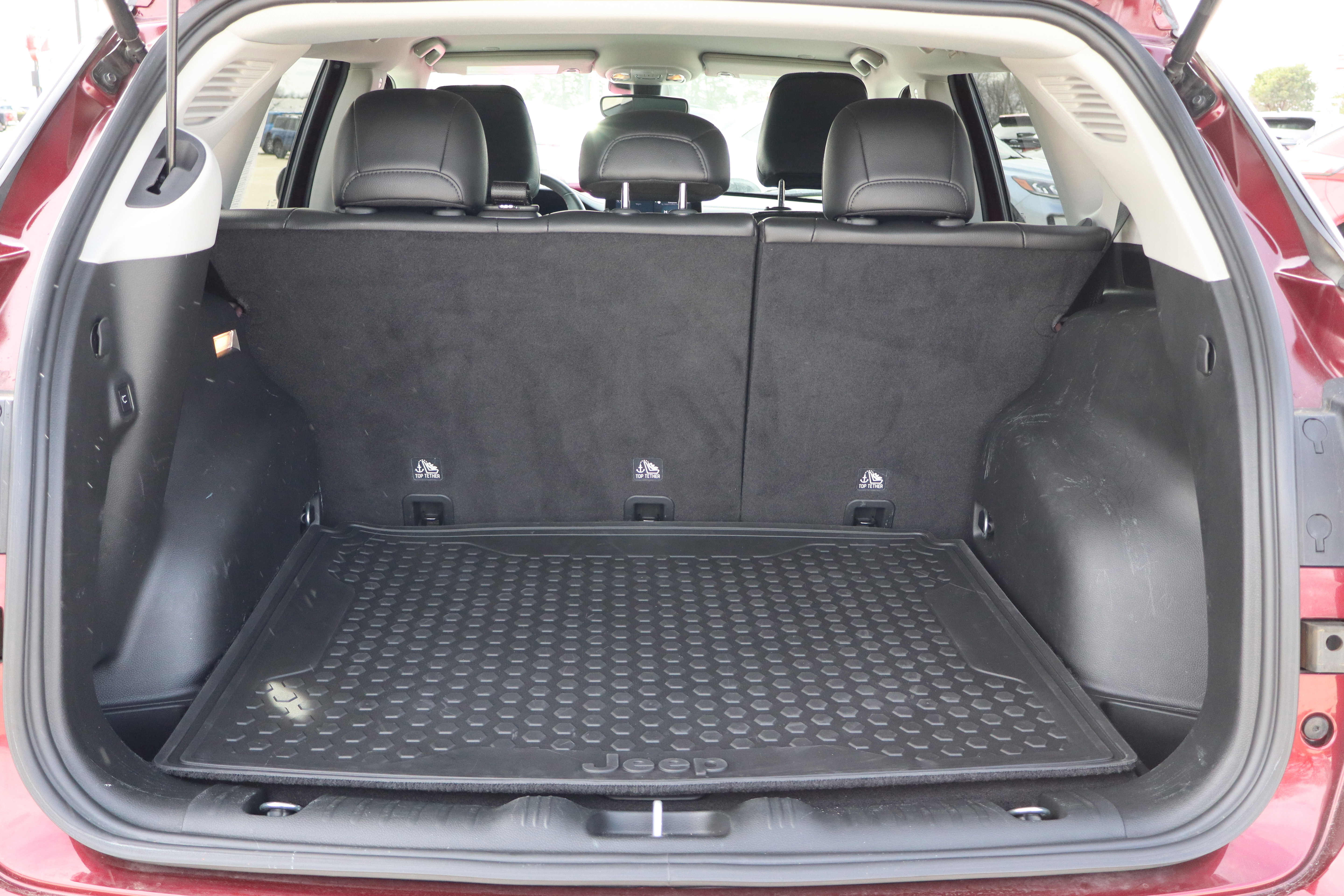 Used 2022 Jeep Compass Trailhawk w/ Trailhawk Elite Group image 28