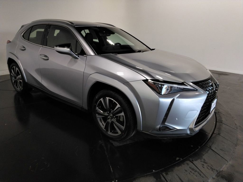 Used 2023 Lexus UX 250h AWD w/ Accessory Package (Z2) image 4