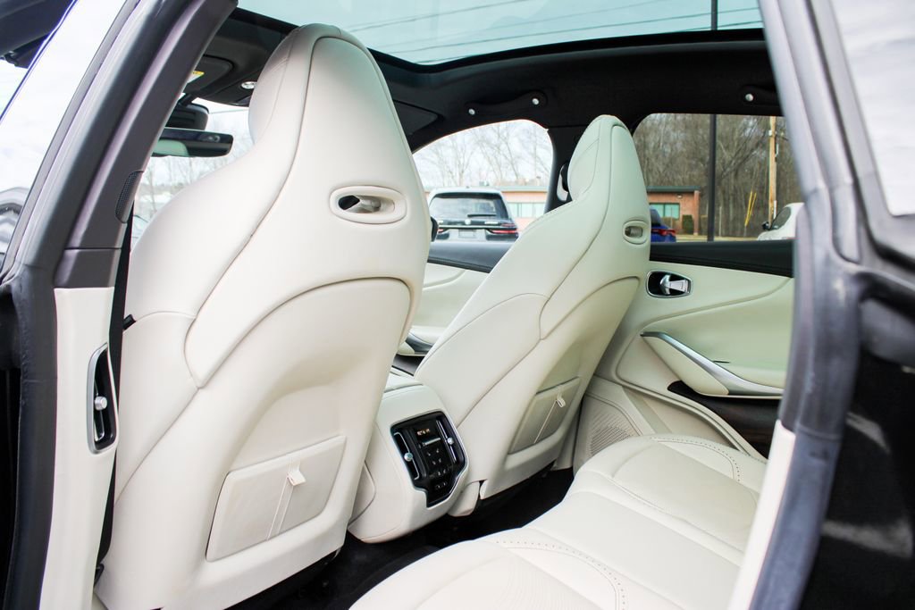Used 2023 Aston Martin DBX image 20
