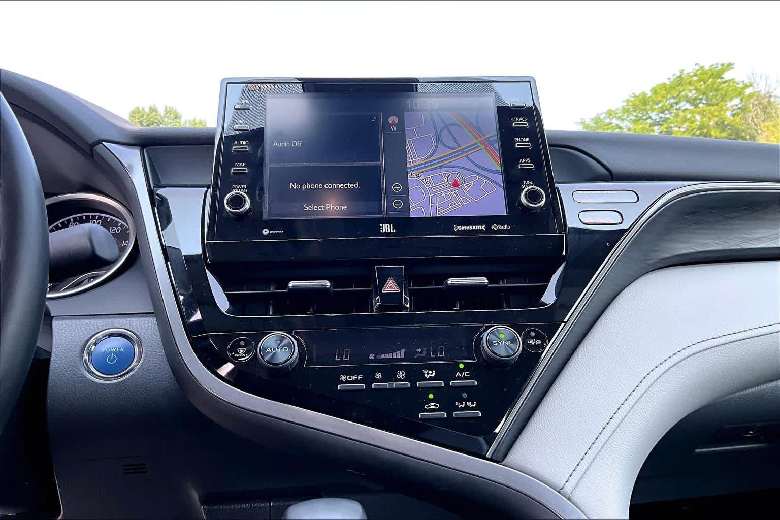 Used 2021 Toyota Camry XLE w/ Navigation Upgrade Package FWD image 36