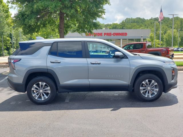 Used 2026 Chevrolet Equinox LT AWD/4WD image 28